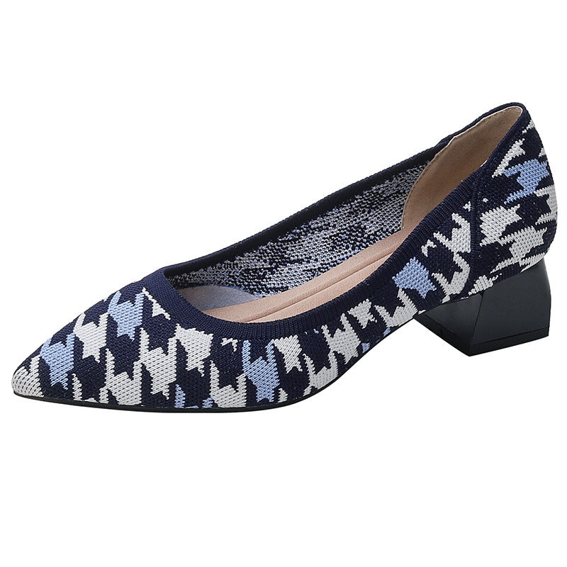 尖ったトゥの浅口粗ヒールカジュアルパンプス(中ヒール4cm)