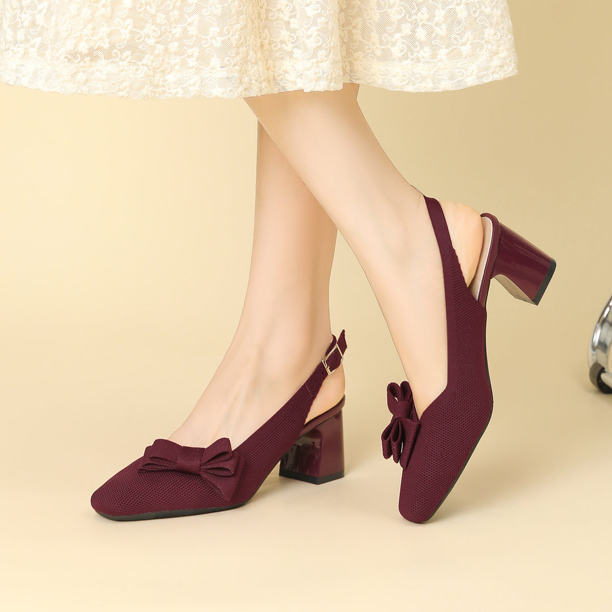 スクエアトゥ 蝶結び付き 太ヒール サンダル レディース