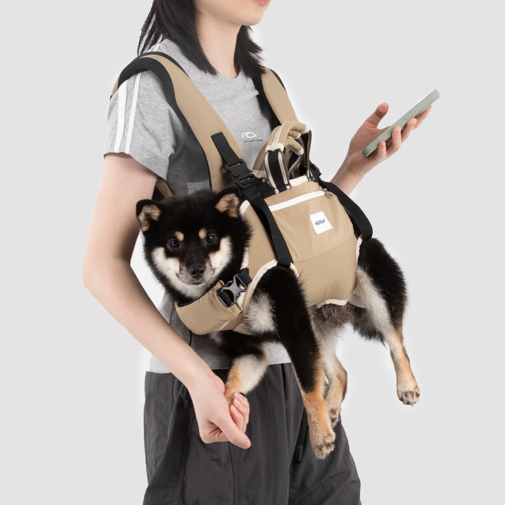 ペット用リュック|犬猫兼用・サポート設計キャリーバッグ