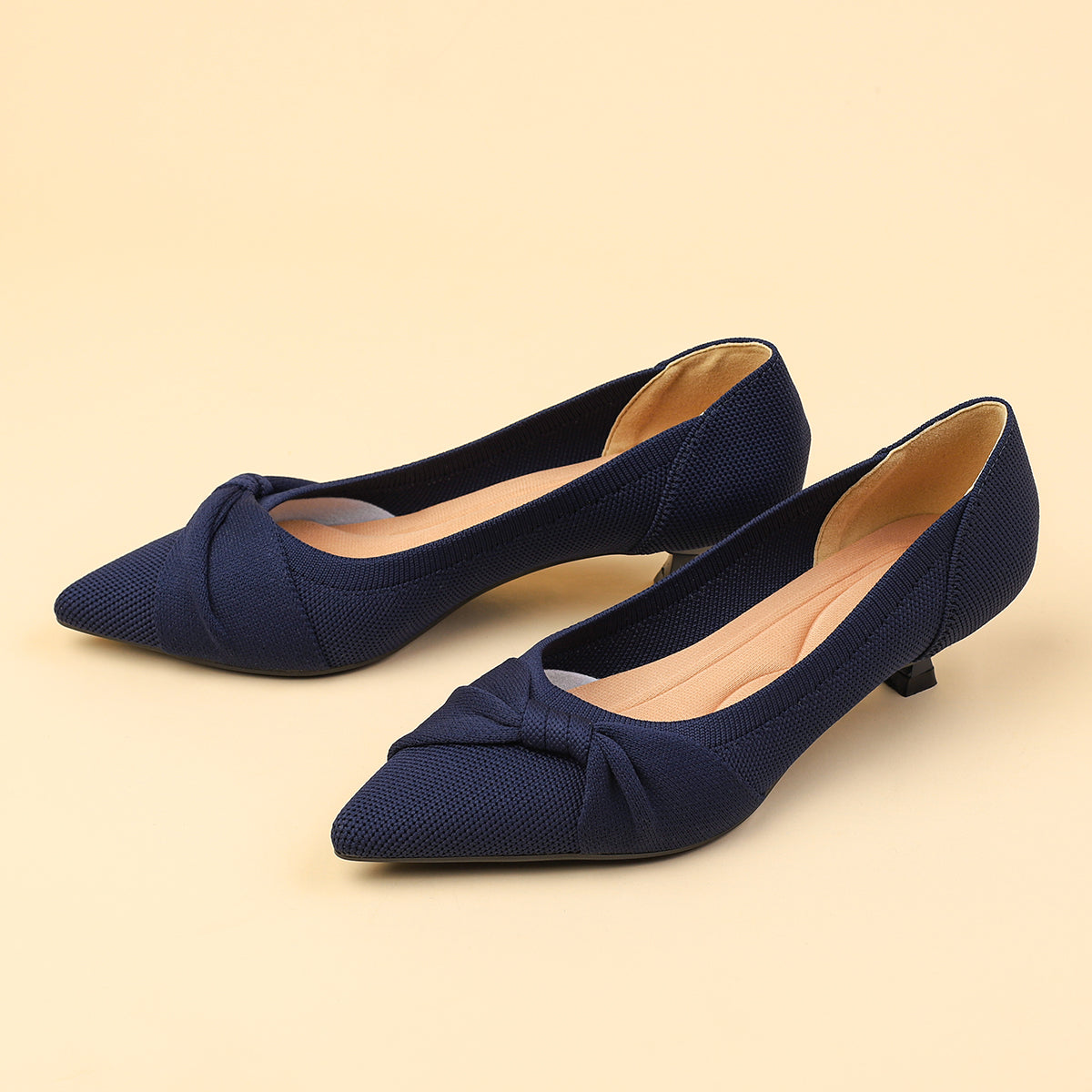 リボン付き ポインテッドトゥ キトゥンヒールパンプス レディース