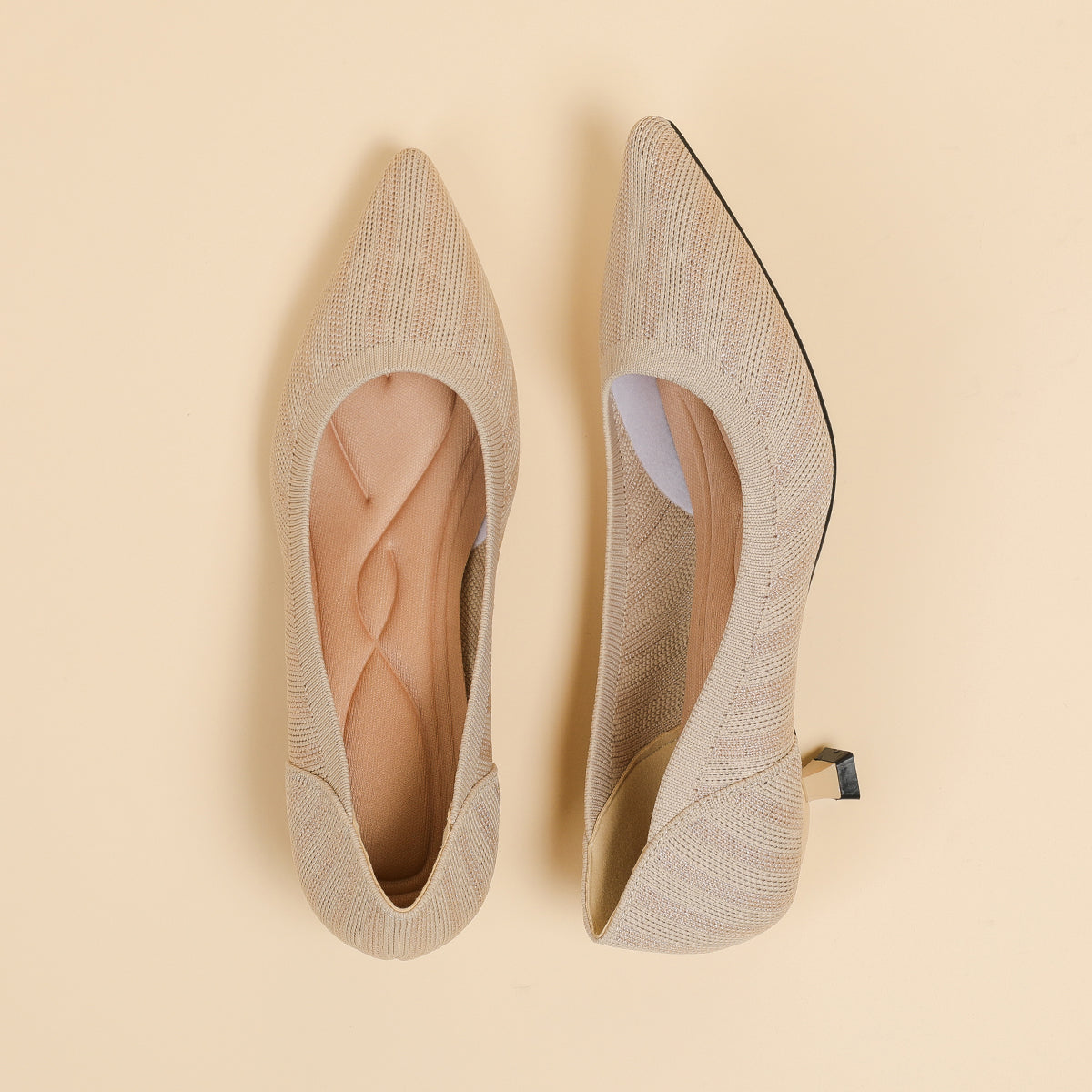 尖頭浅口 4cmキトゥンヒール パンプス