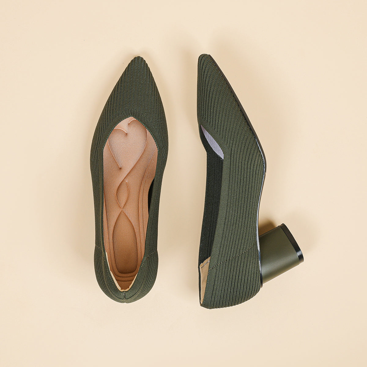 尖トゥVカット太ヒールパンプス(6cmヒール)