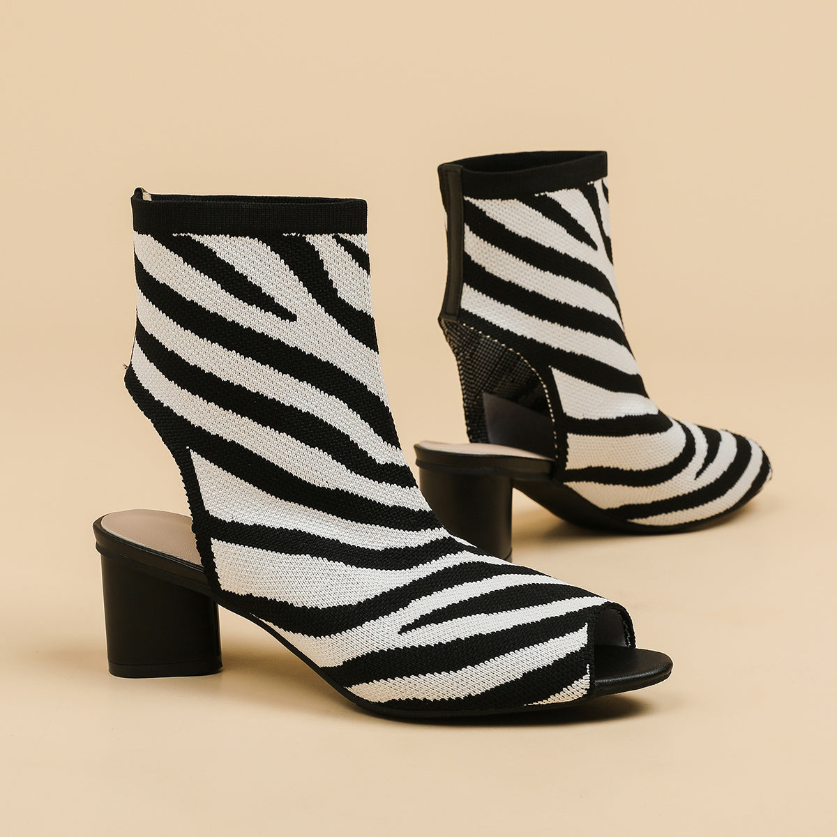 オープントゥ ポインテッドトゥ 5cmチャンキーヒール サンダル