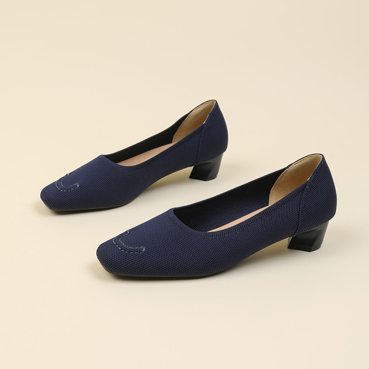 スクエアトゥ太ヒールカジュアルシューズ