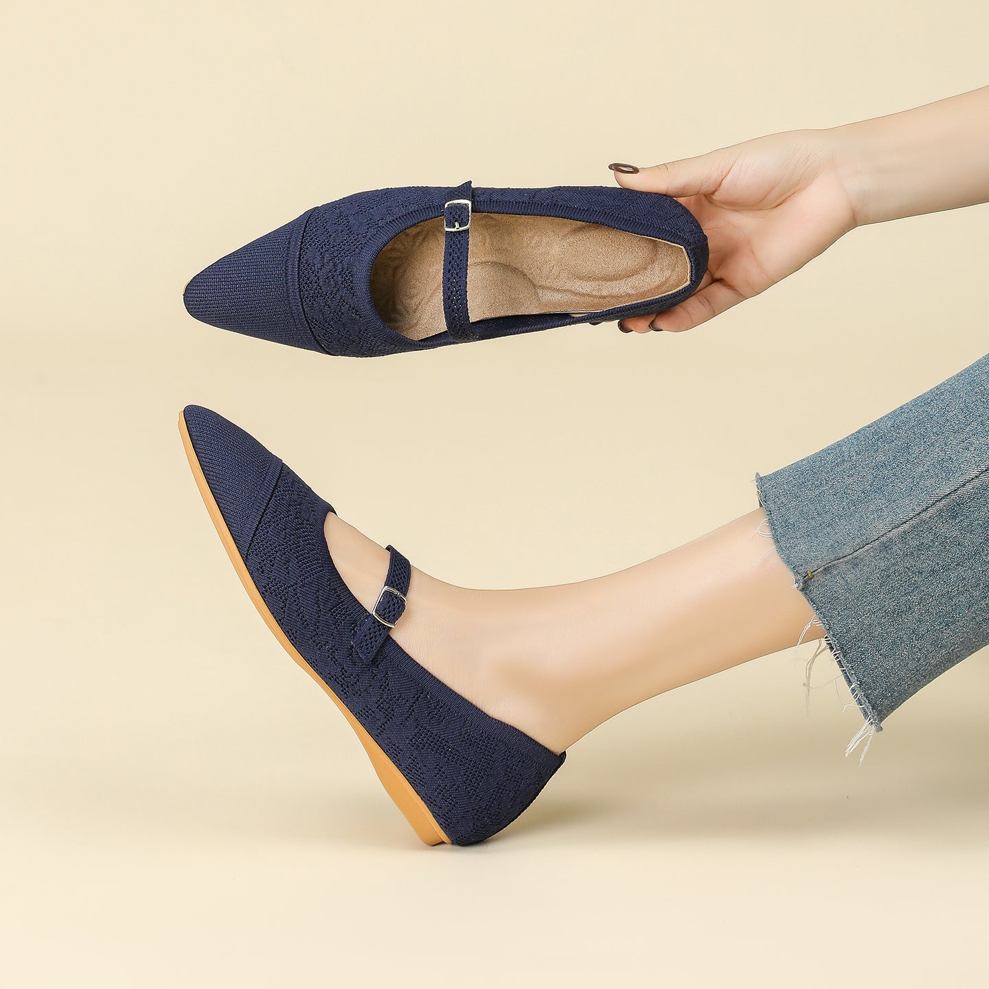 レトロニットフラットパンプス 尖頭浅口ワンストラップ