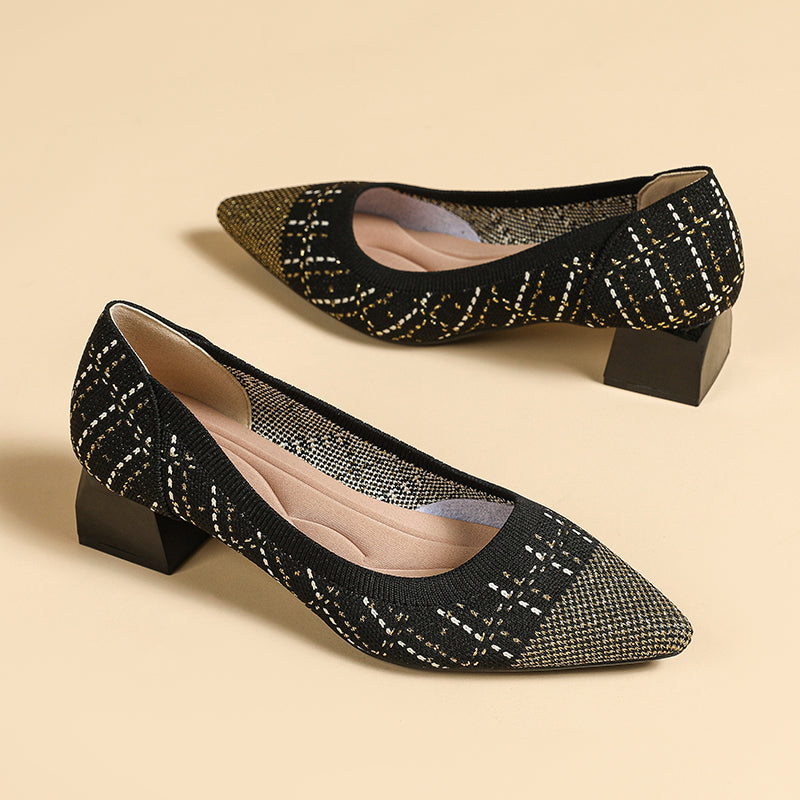 尖ったトゥの浅口粗ヒールカジュアルパンプス(中ヒール4cm)