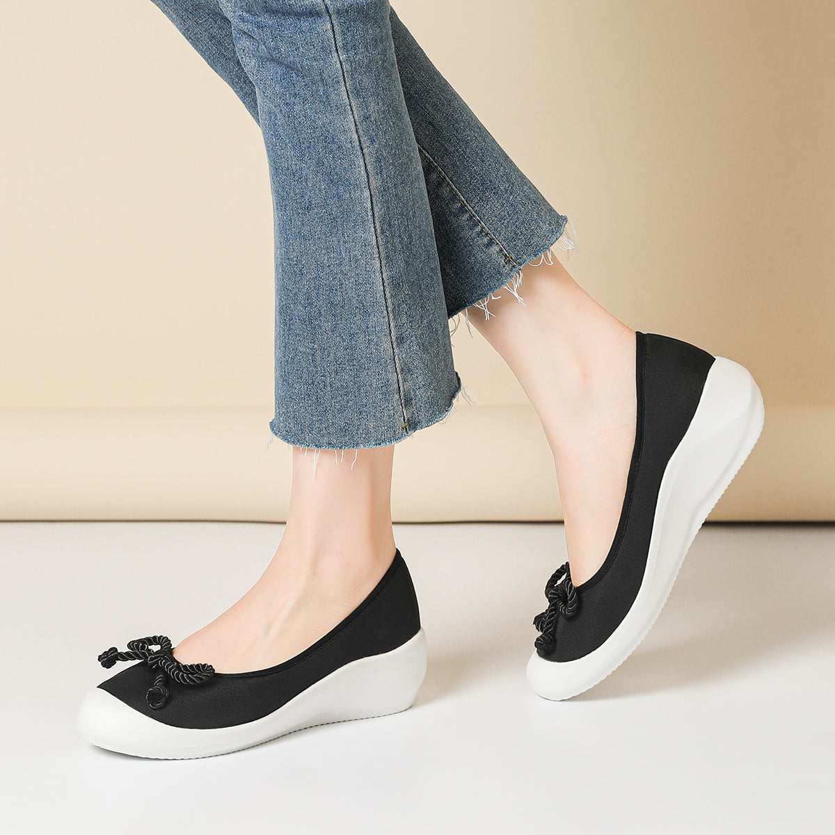 リボンデザイン ラウンドトゥ ウェッジシューズ