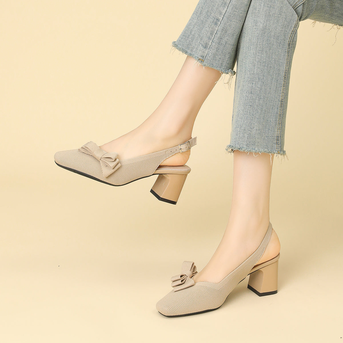 スクエアトゥ 蝶結び付き 太ヒール サンダル レディース