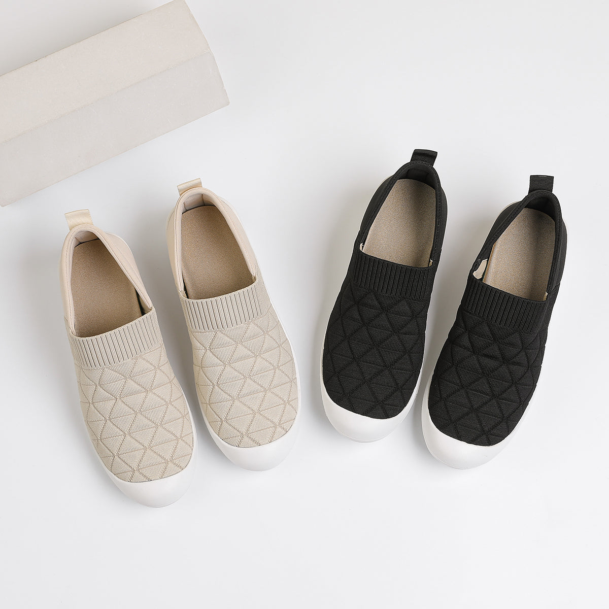 厚底軽量ウェッジスニーカー 包頭タイプ レディース