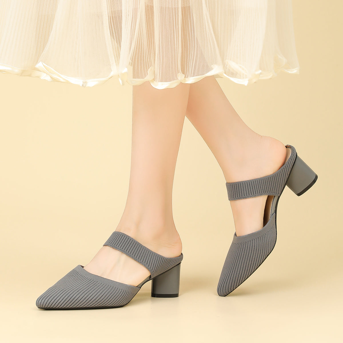 バックレス ワイドストラップ ポインテッドトゥ チャンキーヒール サンダル