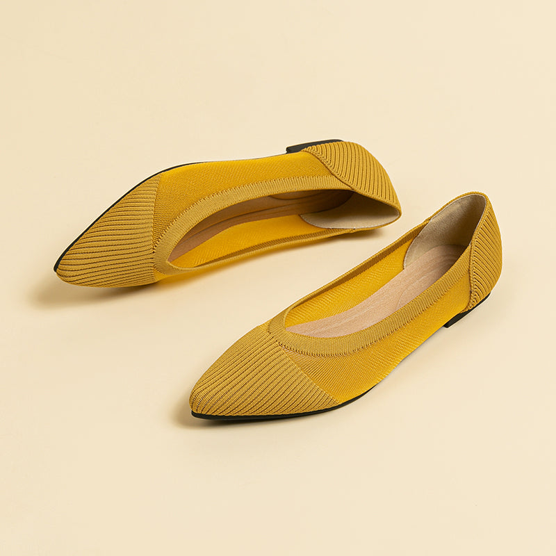 尖頭鏤空フラットシューズ