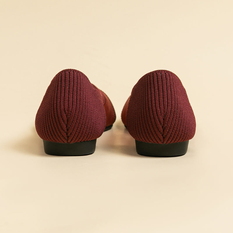 尖頭鏤空フラットシューズ