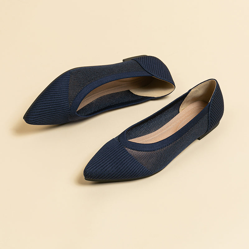 尖頭鏤空フラットシューズ