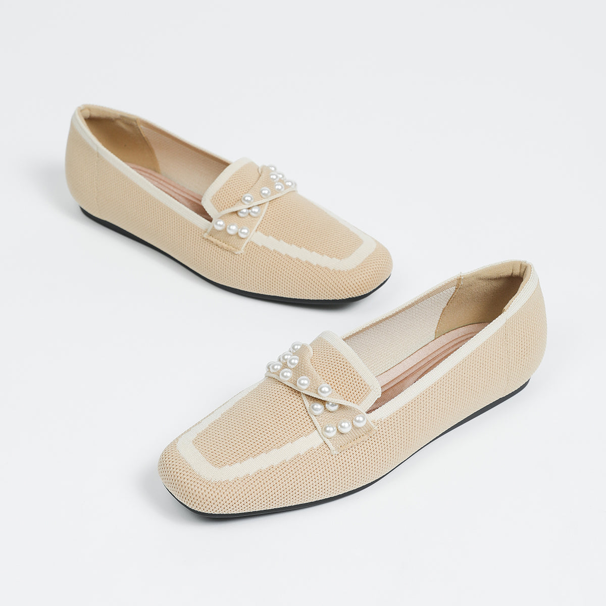 ポインテッドトゥ パール装飾 フラットローファー 防水・通気