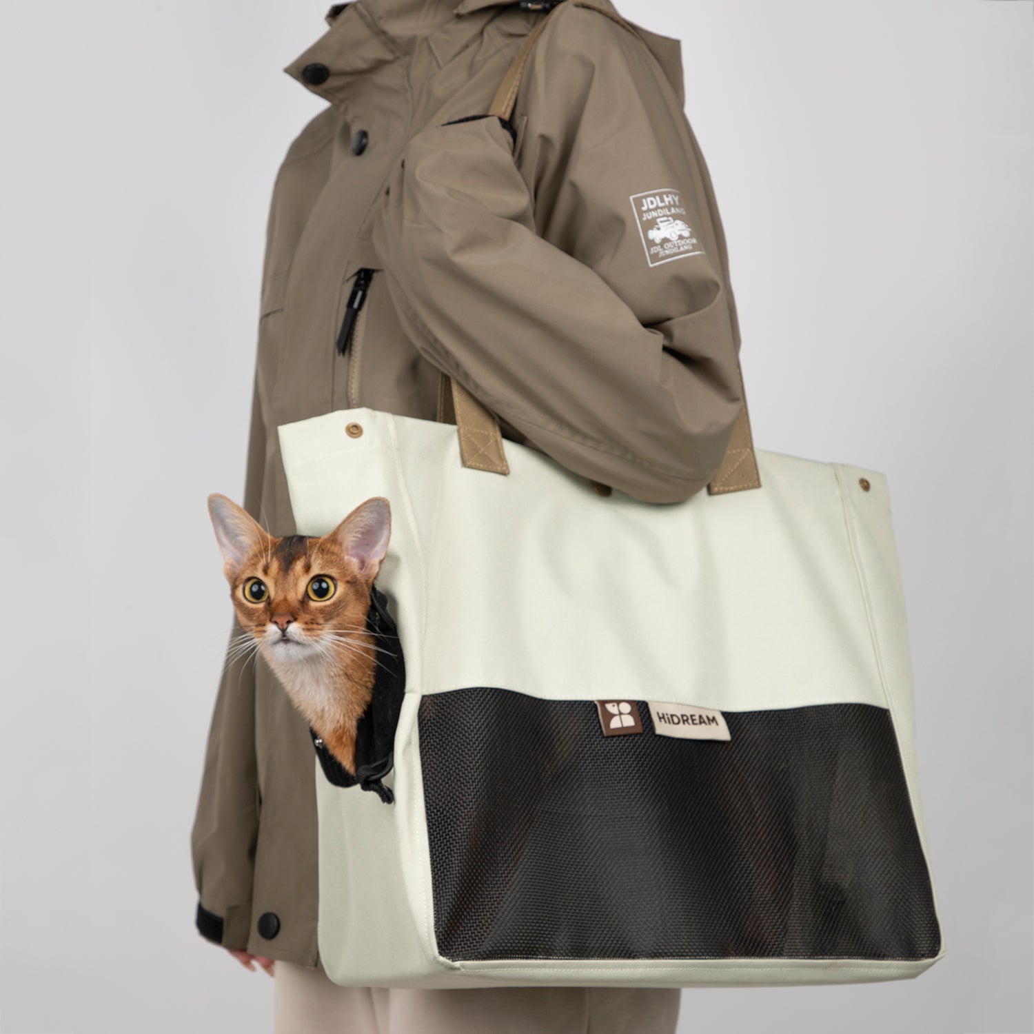 軽量ペットショルダーキャンバスバッグ｜通気メッシュ・折りたたみ対応・小型犬猫用