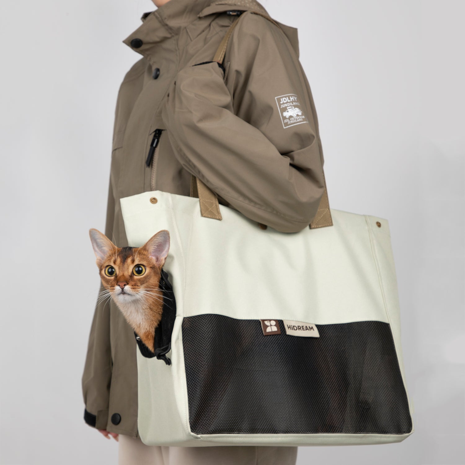 軽量ペットショルダーキャンバスバッグ｜通気メッシュ・折りたたみ対応・小型犬猫用