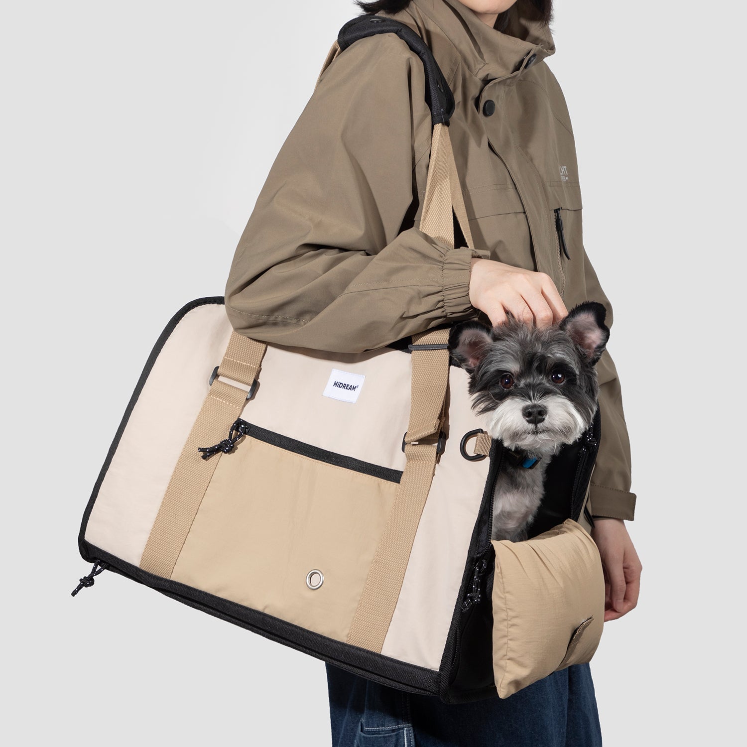 軽量ペットキャリーショルダーバッグ｜斜め掛け対応・小型犬猫向けコンパクト外出バッグ