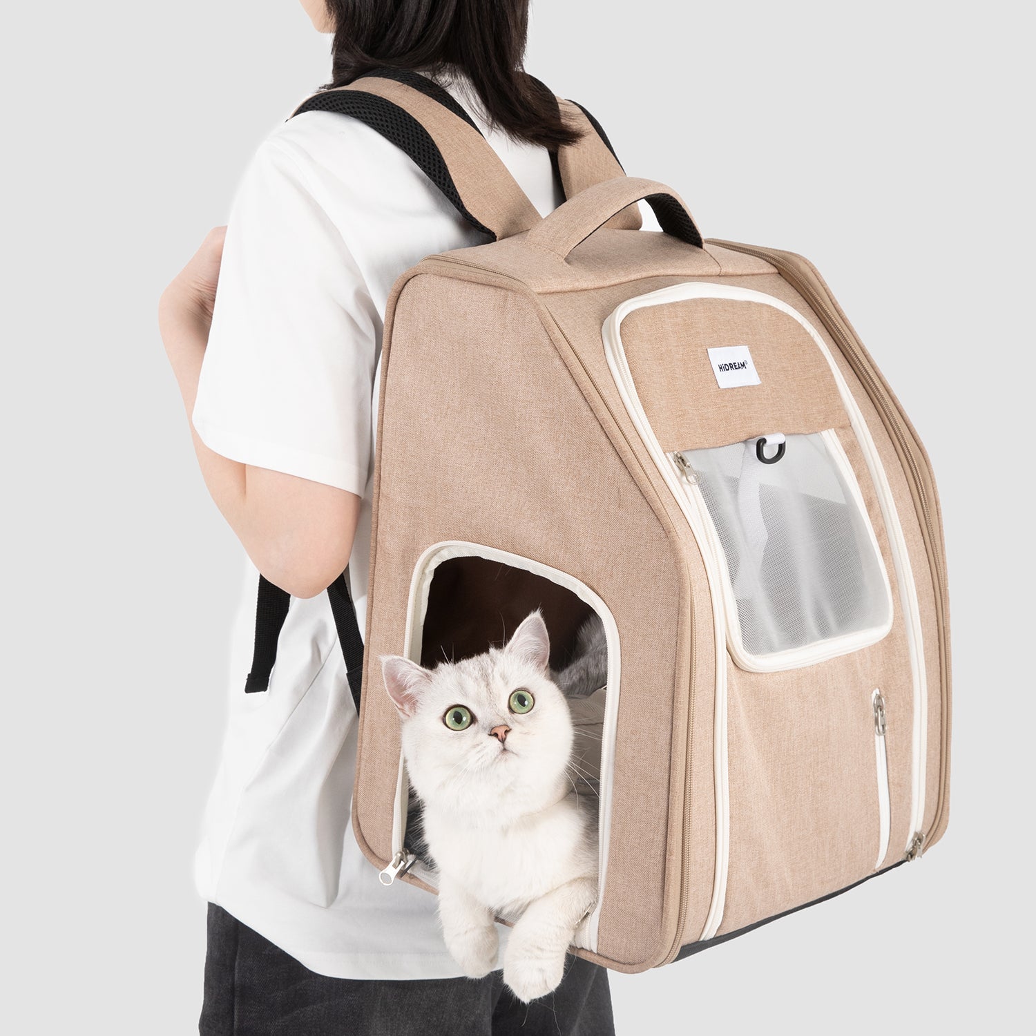 猫用バックパックキャリー｜通気設計・折りたたみ式
