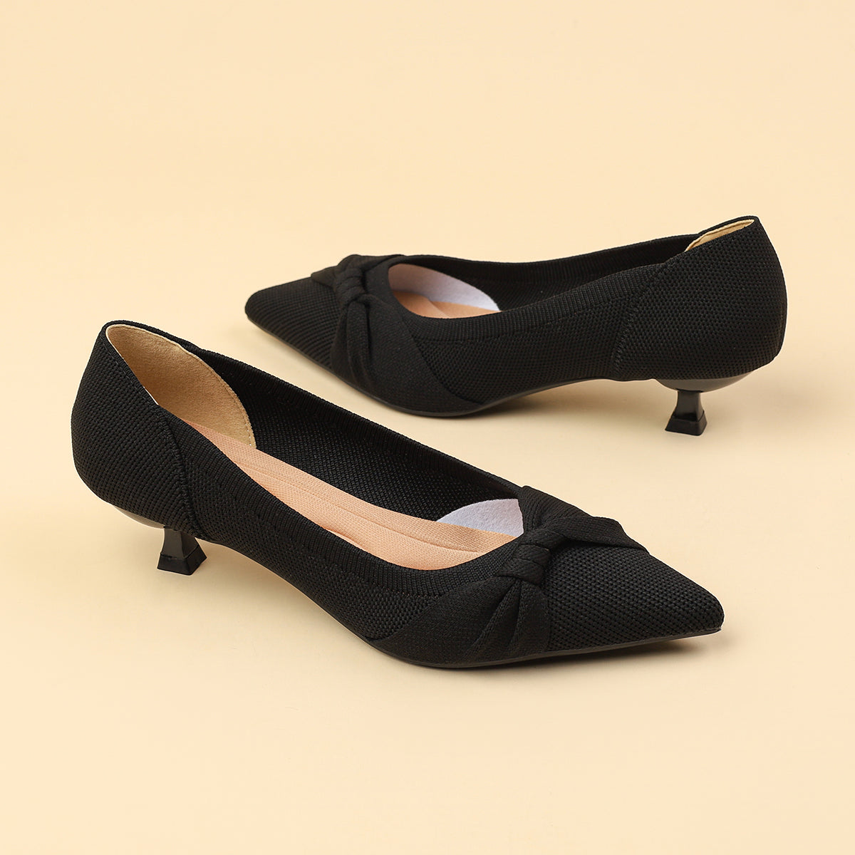 リボン付き ポインテッドトゥ キトゥンヒールパンプス レディース