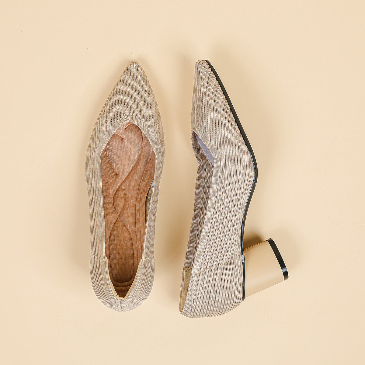 尖トゥVカット太ヒールパンプス（6cmヒール）