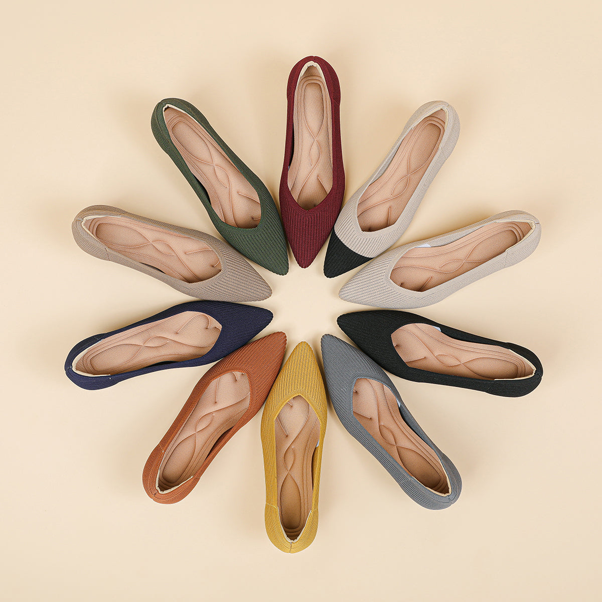 尖トゥVカット太ヒールパンプス（6cmヒール）