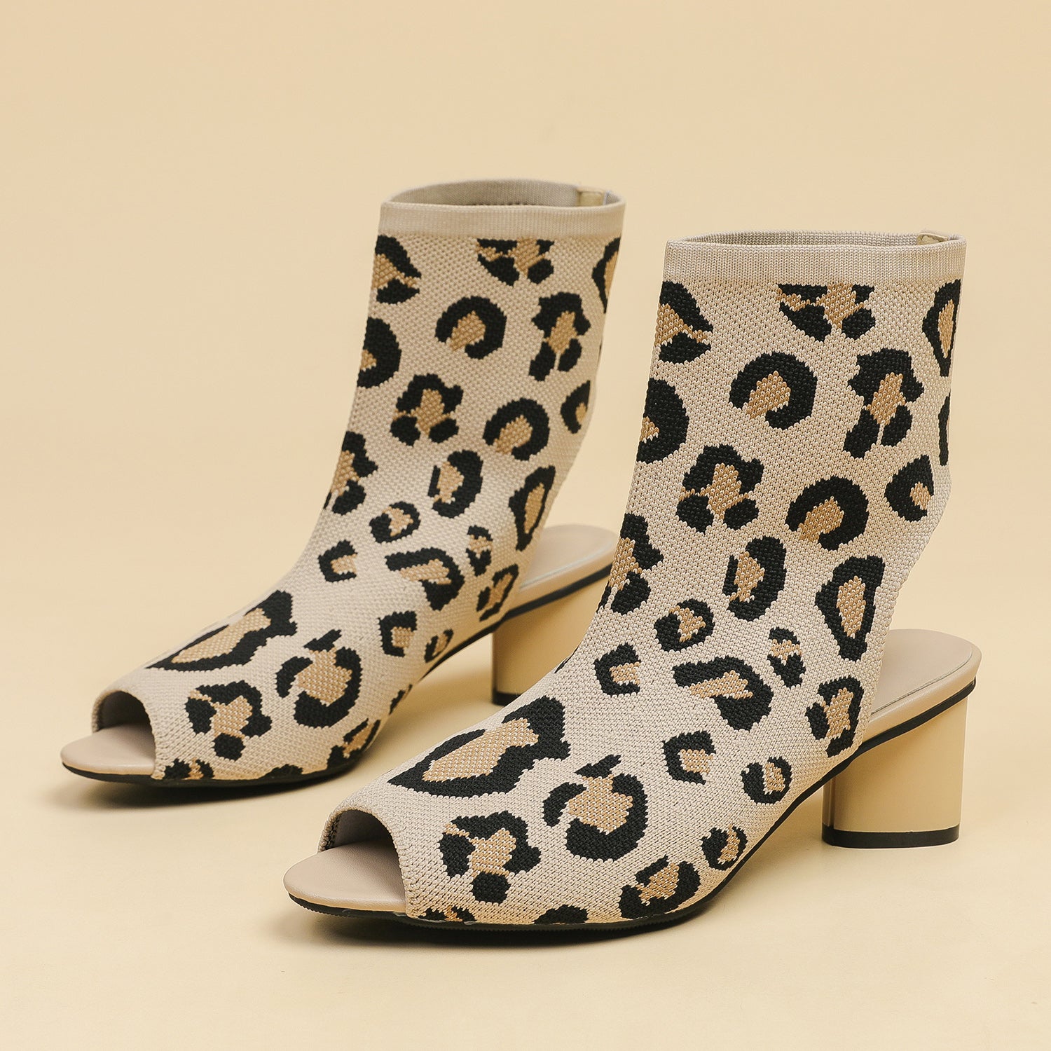 オープントゥ ポインテッドトゥ 5cmチャンキーヒール サンダル