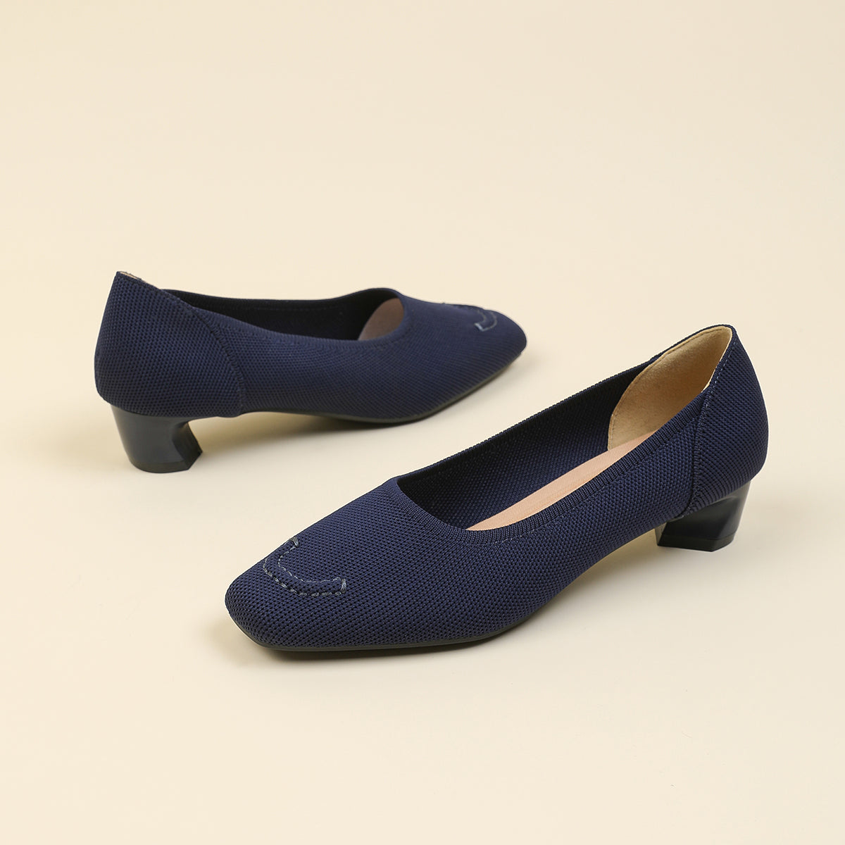 スクエアトゥ太ヒールカジュアルシューズ