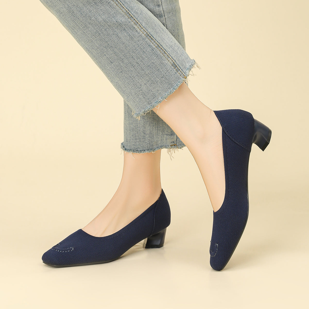 スクエアトゥ太ヒールカジュアルシューズ