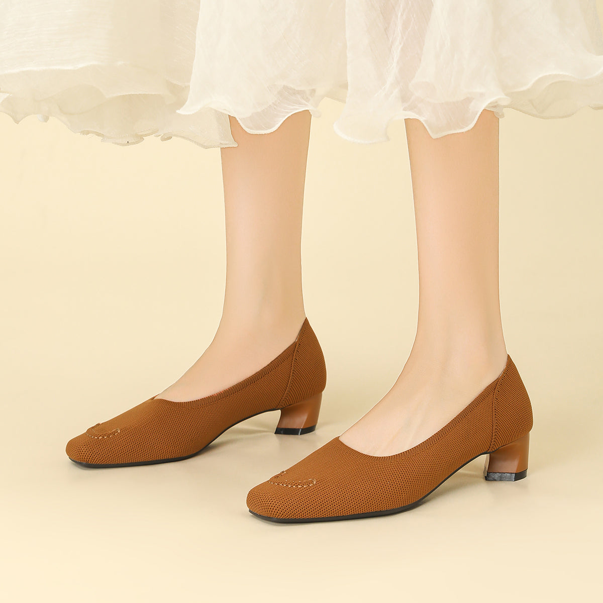 スクエアトゥ太ヒールカジュアルシューズ
