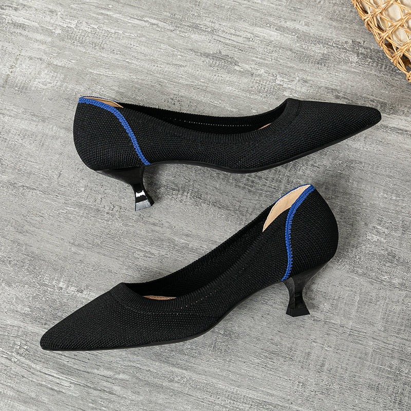 尖ったトゥの浅口プリンセスパンプス・ミドルハイヒール