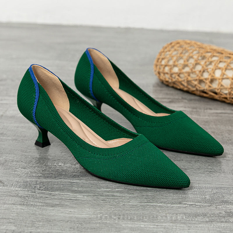 尖ったトゥの浅口プリンセスパンプス・ミドルハイヒール