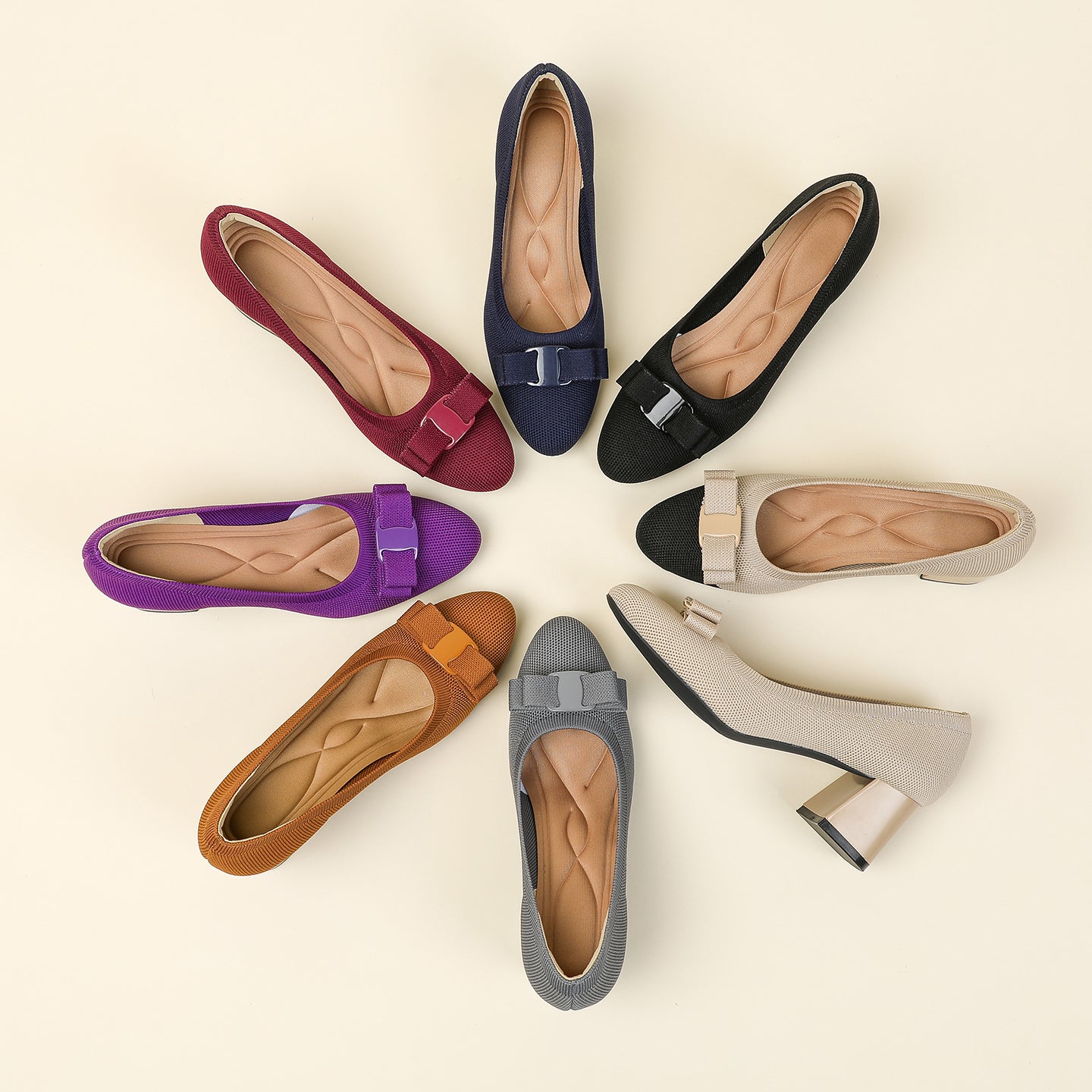 リボン付きチャンキーヒールパンプス