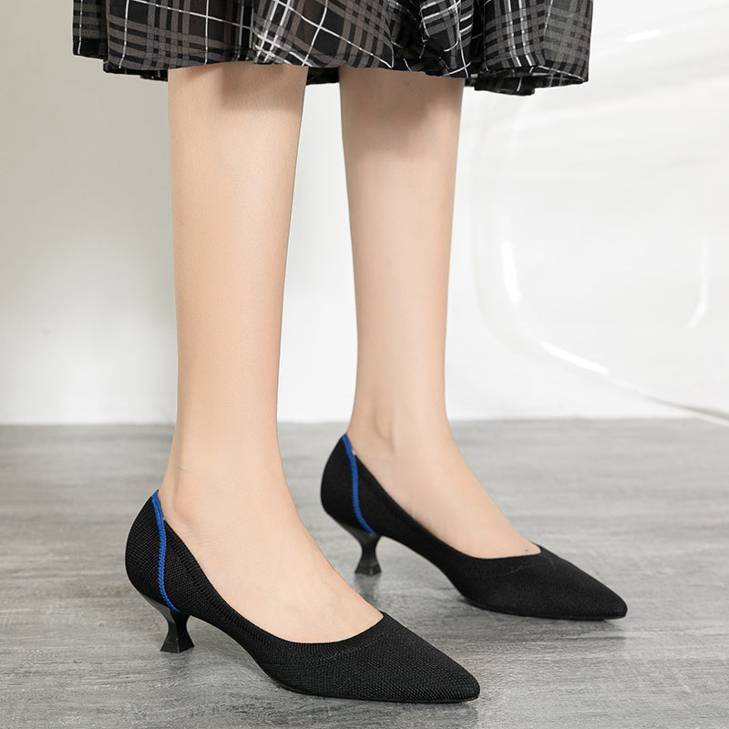 尖ったトゥの浅口プリンセスパンプス・ミドルハイヒール