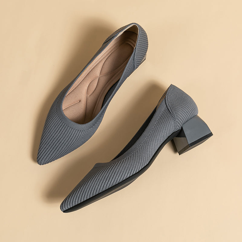 尖ったトゥの浅口粗ヒールカジュアルパンプス（中ヒール4cm）