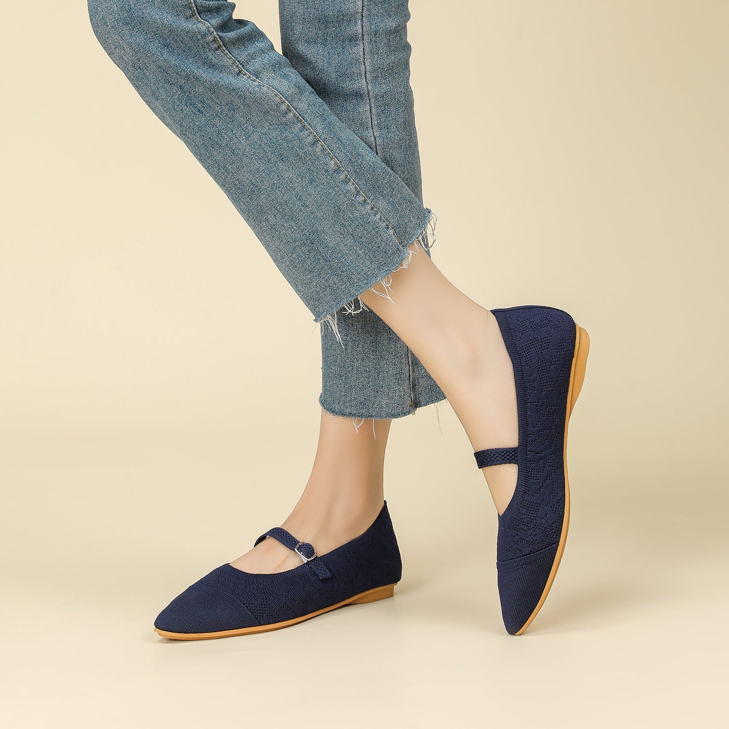 レトロニットフラットパンプス 尖頭浅口ワンストラップ