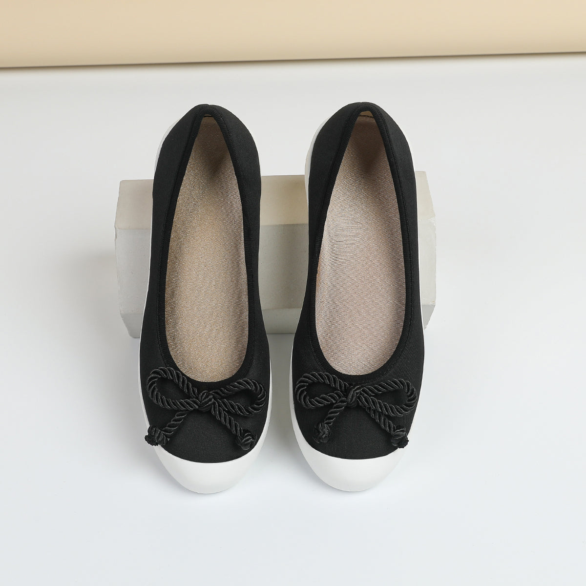 リボンデザイン ラウンドトゥ ウェッジシューズ