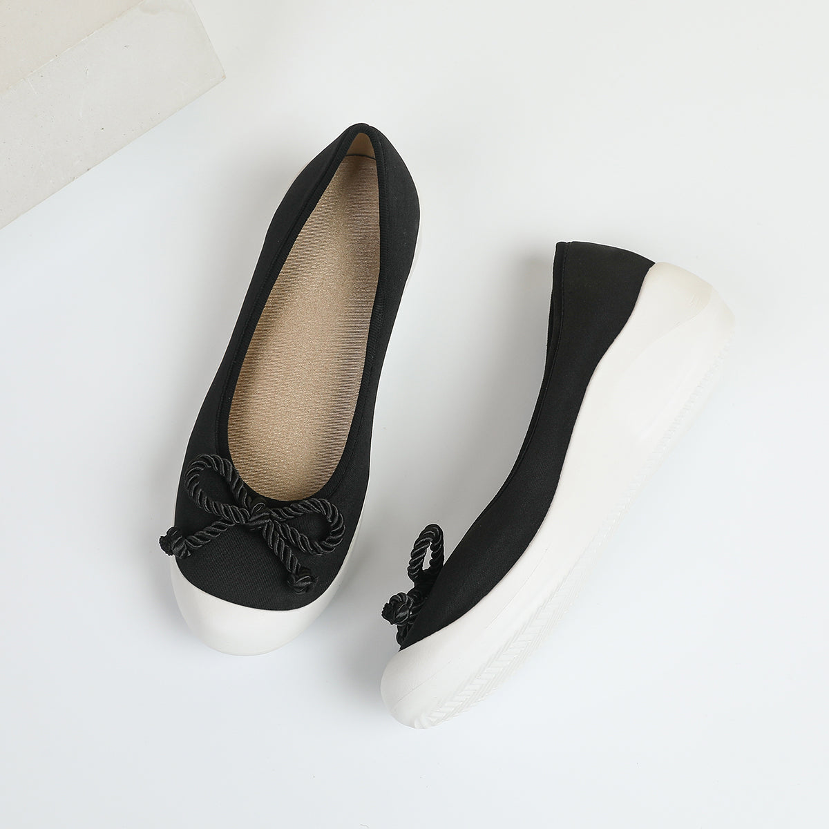 リボンデザイン ラウンドトゥ ウェッジシューズ