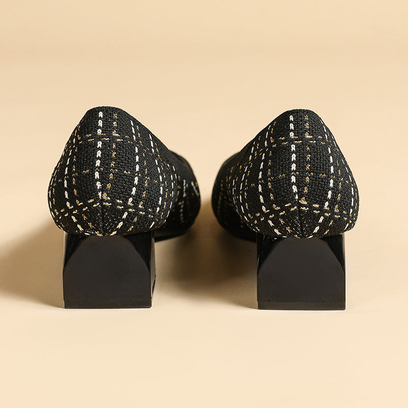 尖ったトゥの浅口粗ヒールカジュアルパンプス（中ヒール4cm）