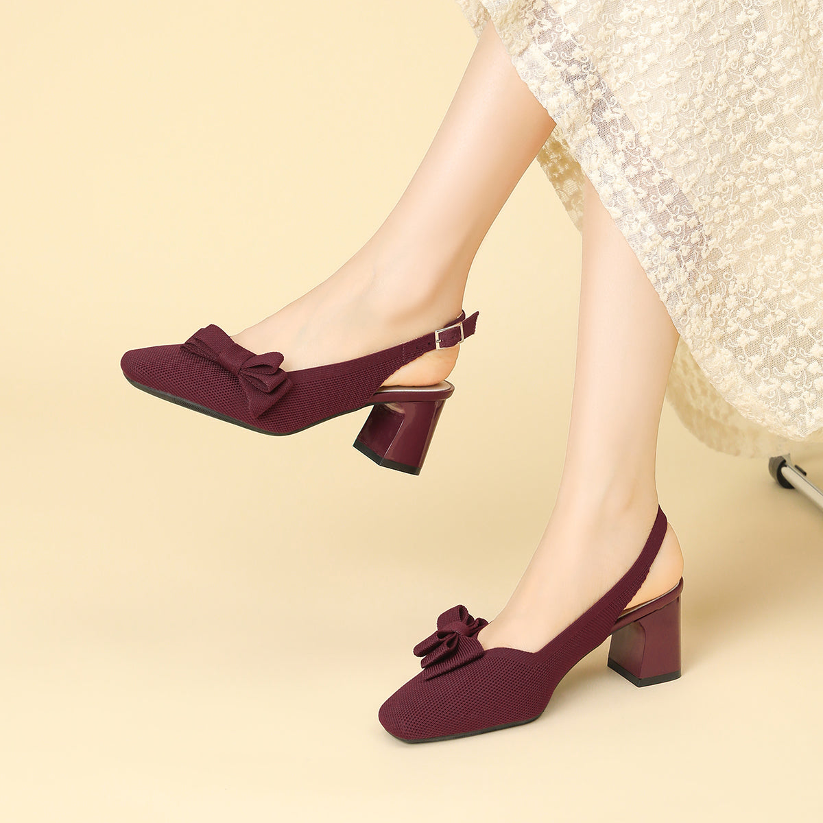 スクエアトゥ 蝶結び付き 太ヒール サンダル レディース