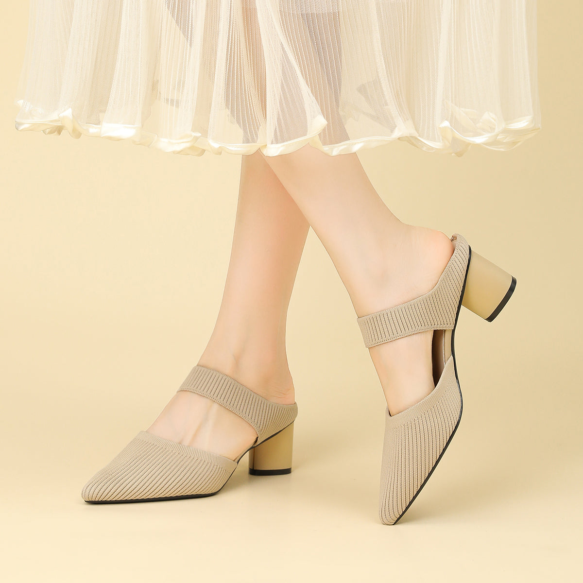 バックレス ワイドストラップ ポインテッドトゥ チャンキーヒール サンダル