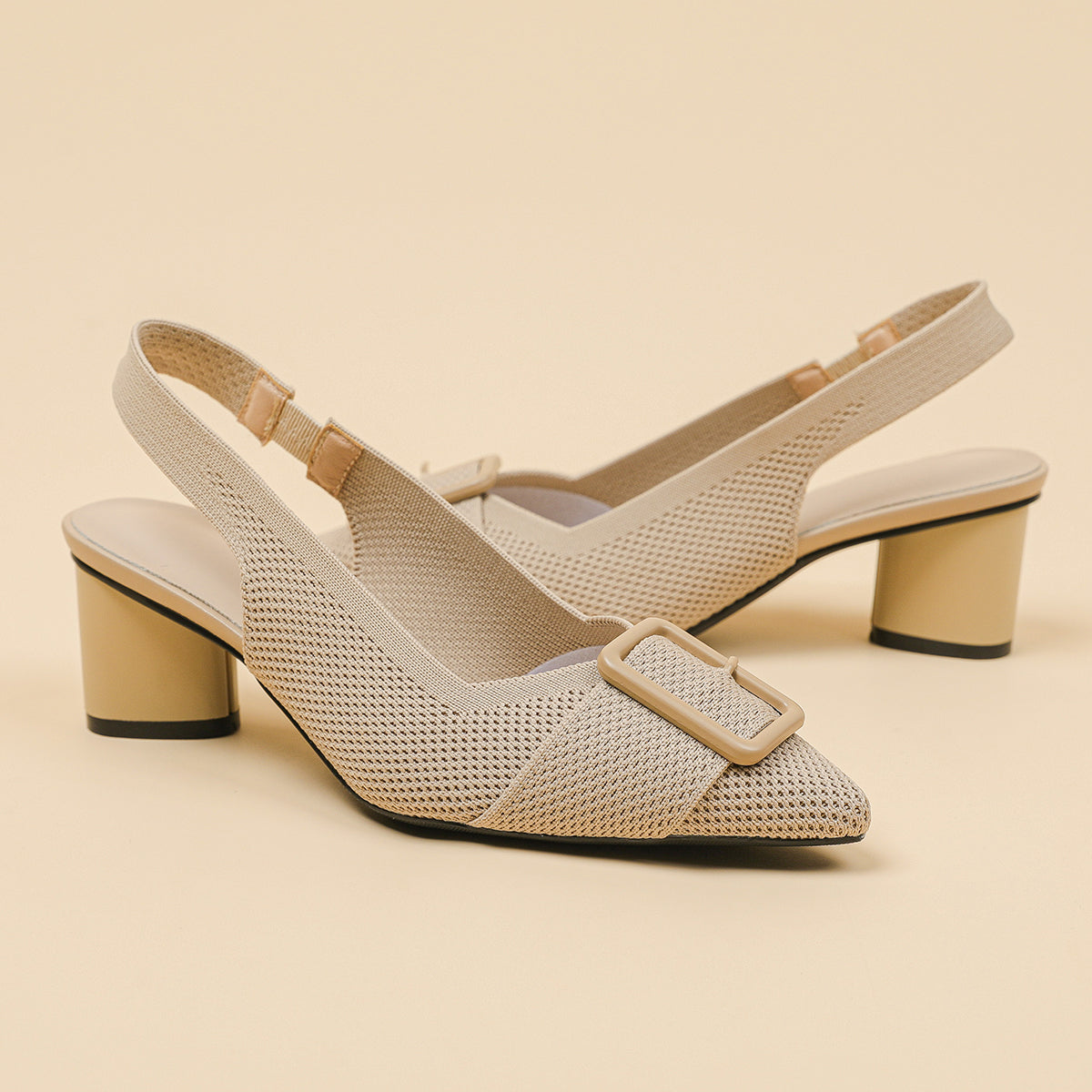 ポインテッドトゥ 浅口 太ヒールサンダル