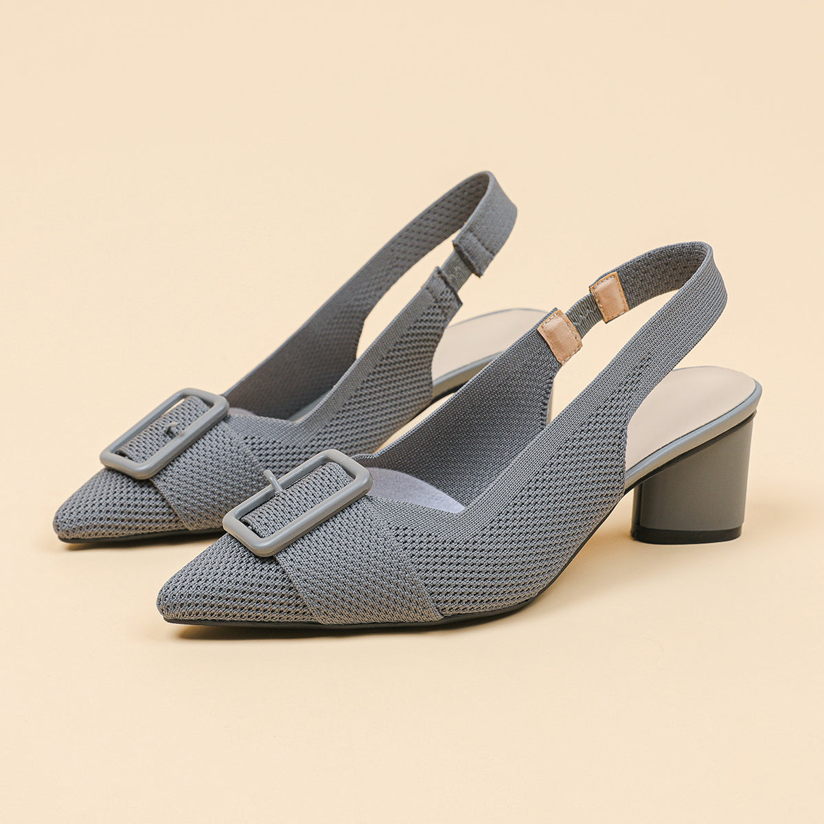 ポインテッドトゥ 浅口 太ヒールサンダル