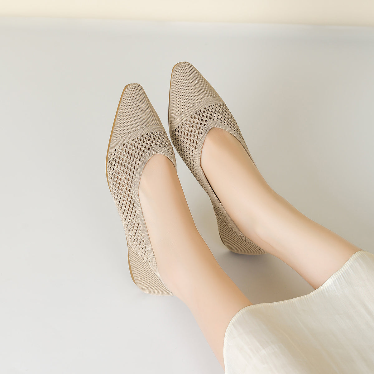 レディース ニット平底シューズ 通気性 軽量 快適