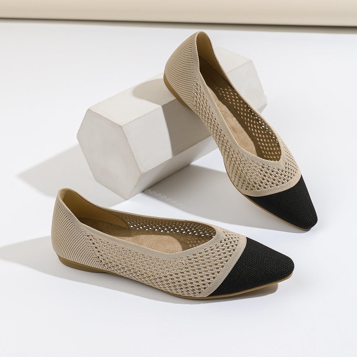 レディース ニット平底シューズ 通気性 軽量 快適