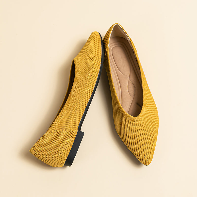 尖トゥ浅口フラットシューズ（カジュアルパンプス）